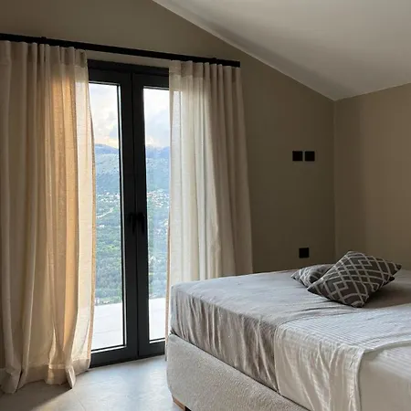 Villa Loggia